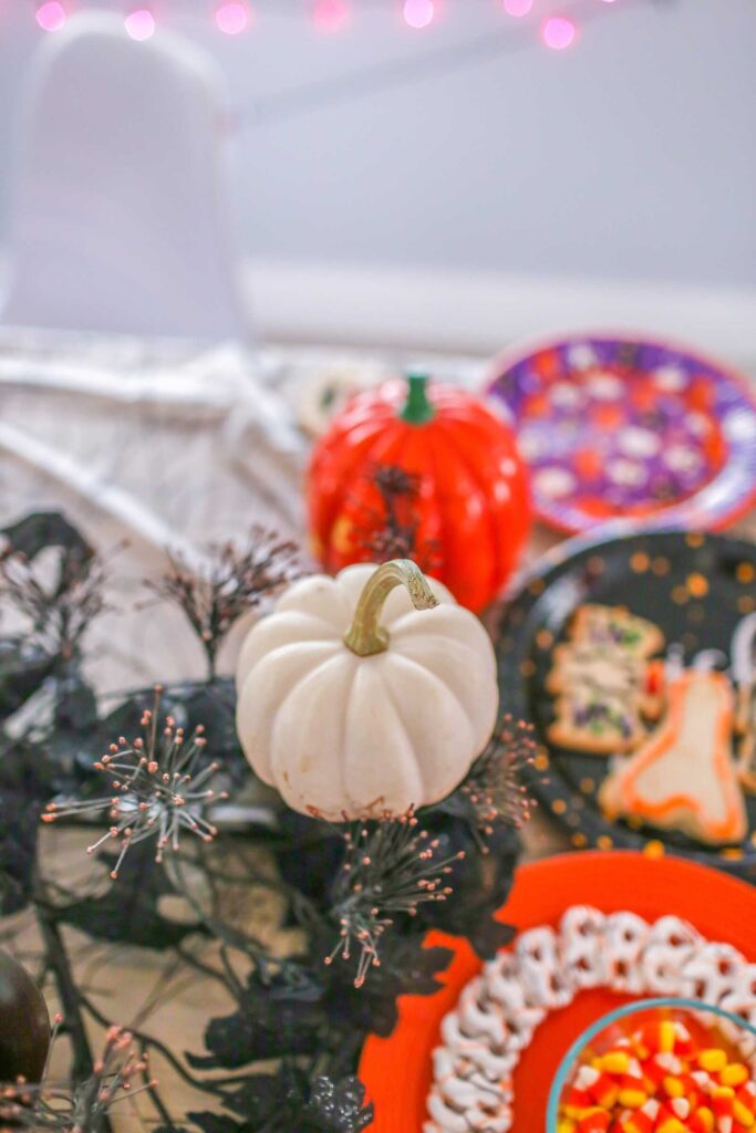 Mommy Halloween - Contact Page - Gennifer Rose Blog